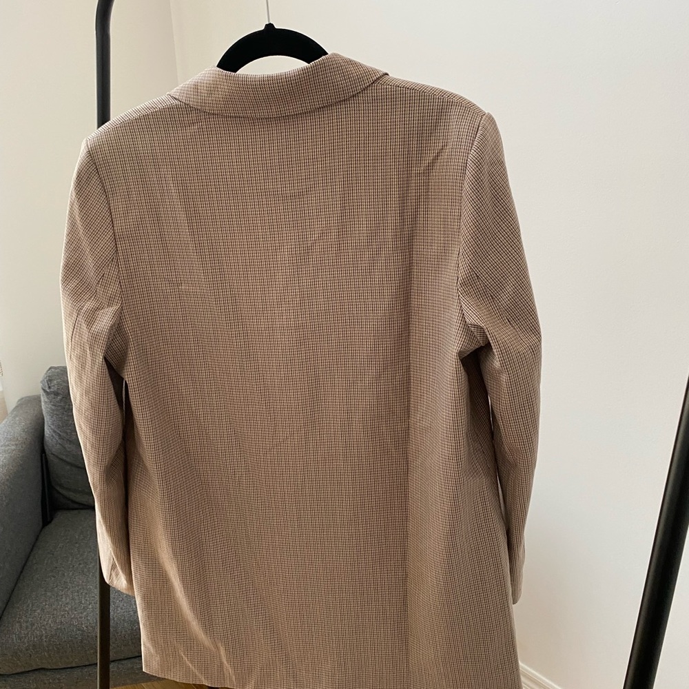 H&M Blazer - Picture 2 of 2